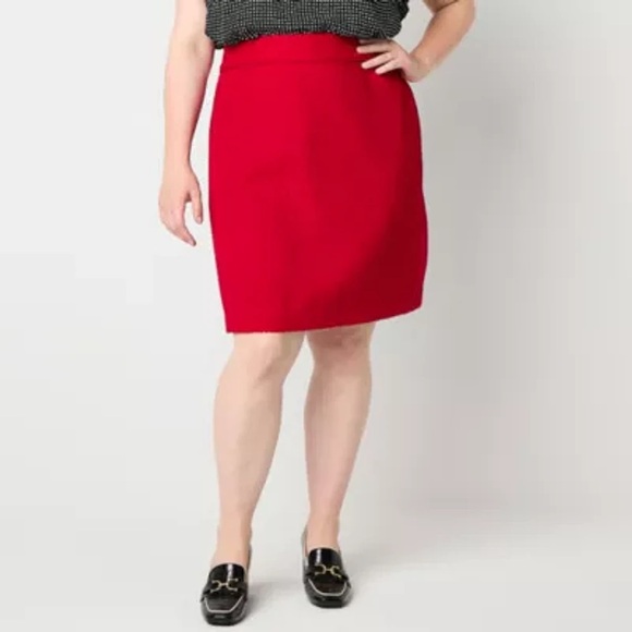Liz Claiborne Dresses & Skirts - Liz Claiborne Red Pencil Skirt Knee-Length Work